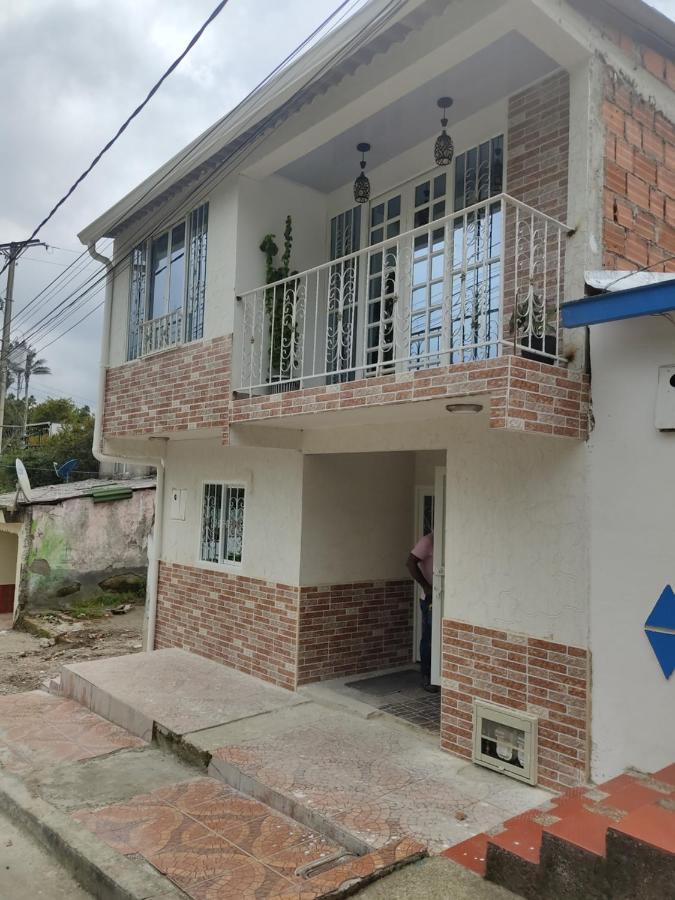 Habitacion En Apartahotel Sarita سالنتو المظهر الخارجي الصورة