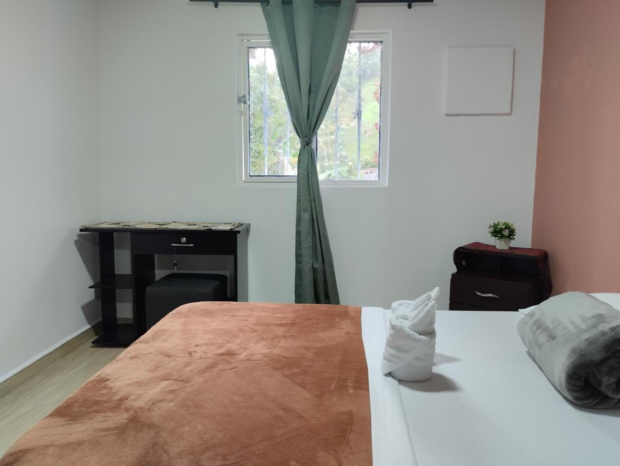 Habitacion En Apartahotel Sarita سالنتو المظهر الخارجي الصورة